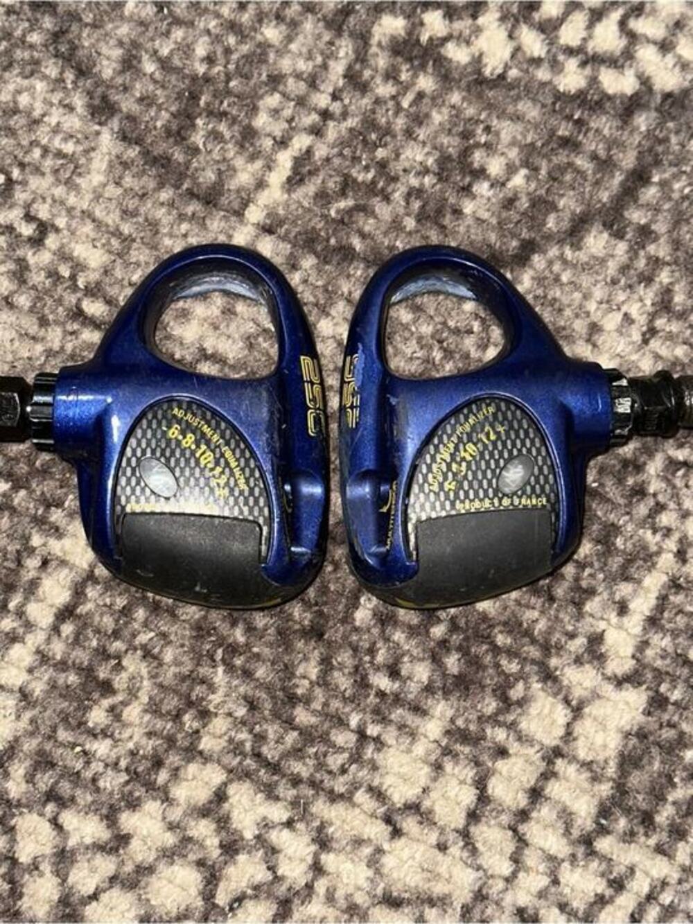 Look 256 Metallic Blue Clipless Bicycle Bike Cycle Pedals - Pair